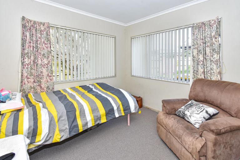 Photo of property in 2/36 Growers Lane, Mangere East, Auckland, 2024