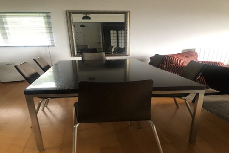 Photo of property in 61a Mortimer Terrace, Brooklyn, Wellington, 6021