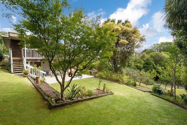 Photo of property in 2/13 Coronation Road, Hillcrest, Auckland, 0627