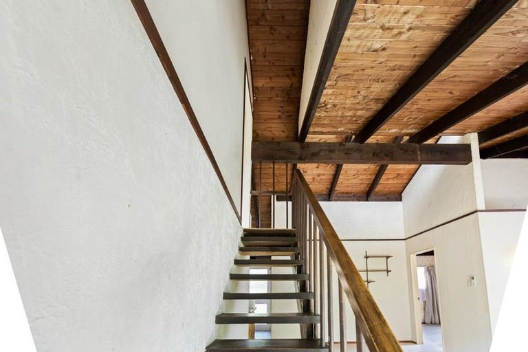 Photo of property in 1/23 Craigbank Avenue, New Lynn, Auckland, 0600