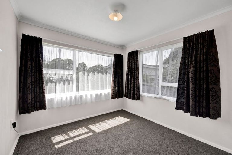 Photo of property in 50 Celia Street, Stratford, 4332