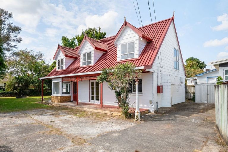 Photo of property in 16 Knighton Road, Hillcrest, Hamilton, 3216