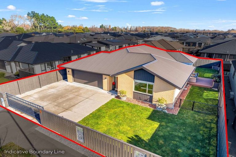 Photo of property in 8 Hoffman Street, Marshland, Christchurch, 8083
