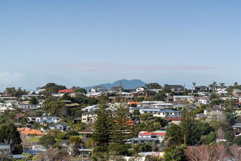Photo of property in 29 Layton Road, Manly, Whangaparaoa, 0930