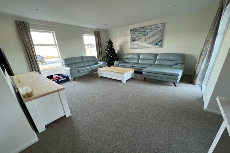 Photo of property in 18 Navarra Road, Halswell, Christchurch, 8025