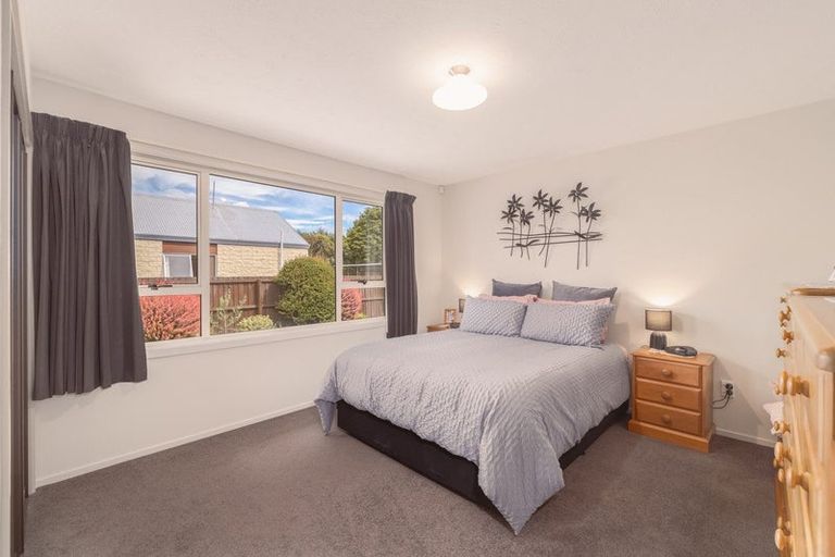 Photo of property in 83 Solomon Avenue, Redwood, Christchurch, 8051