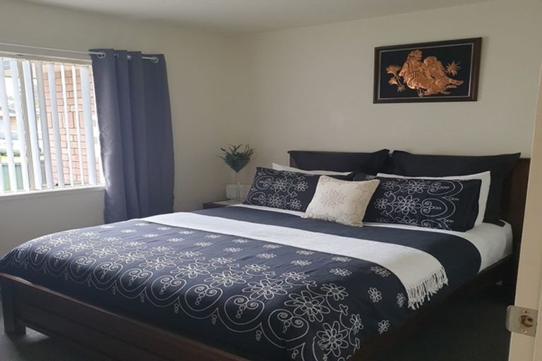 Photo of property in 11/15 O'sullivan Place, Waiuku, 2123