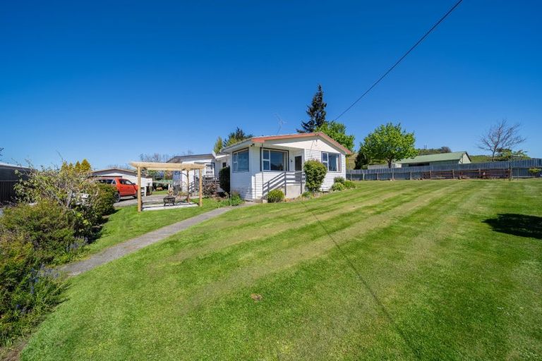 Photo of property in 97 Devon Street, Mossburn, 9792