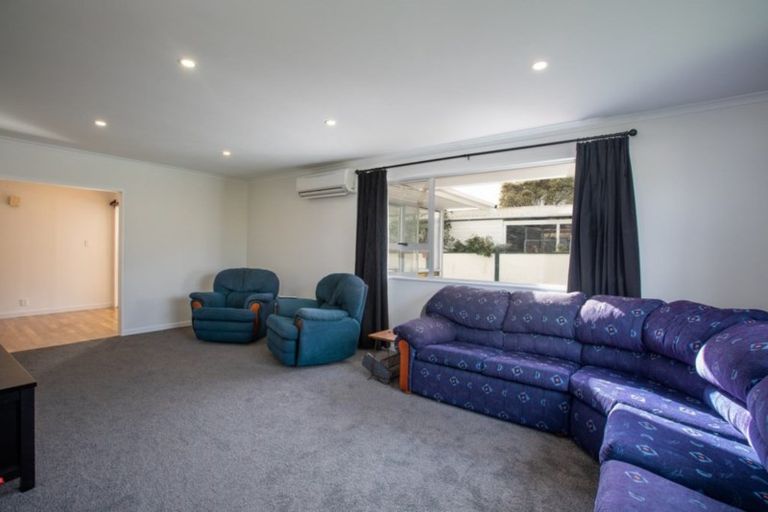 Photo of property in 8 Kanawa Street, Waikanae, 5036