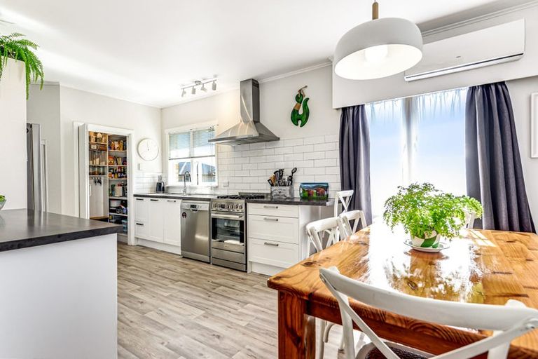 Photo of property in 146 Rifle Range Road, Dinsdale, Hamilton, 3204