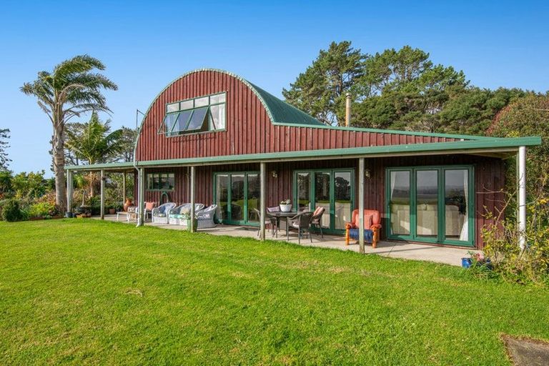 Photo of property in 4 Ferngully Road, Helensville, Kaukapakapa, 0871