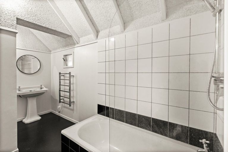 Photo of property in 46 Tanner Street, Havelock North, 4130