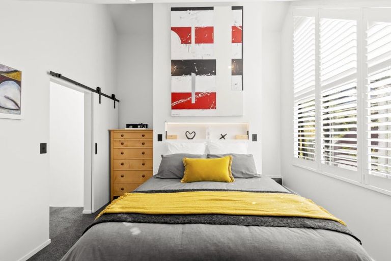 Photo of property in 1 Highview Terrace, Queenstown, 9300