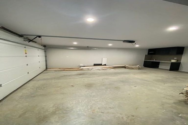 Photo of property in 33a View Road, Campbells Bay, Auckland, 0630