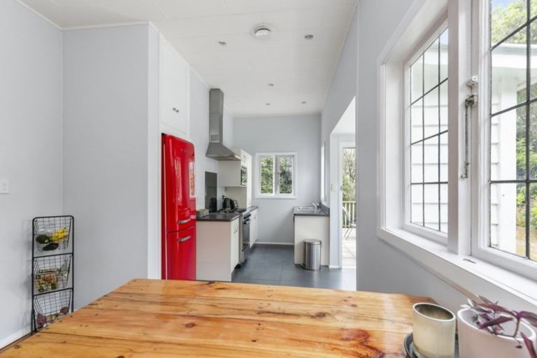 Photo of property in 15 Flers Street, Karori, Wellington, 6012