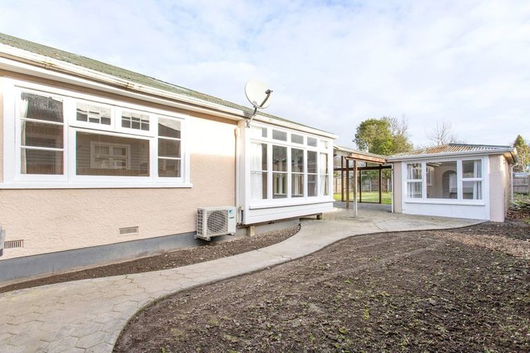 Photo of property in 229 Cranford Street, St Albans, Christchurch, 8014