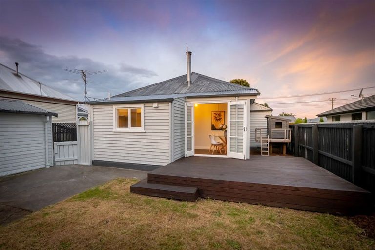 Photo of property in 48 Wyon Street, Linwood, Christchurch, 8062