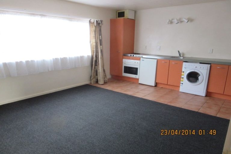 Photo of property in 52u1 Russell Terrace, Berhampore, Wellington, 6023