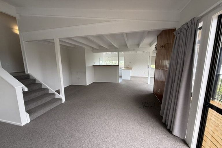 Photo of property in 5 Bush Point Road, Cable Bay, 0420