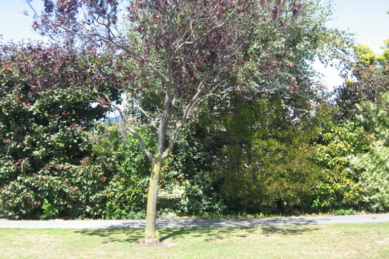 Photo of property in 15 Leistrella Road, Hoon Hay, Christchurch, 8025