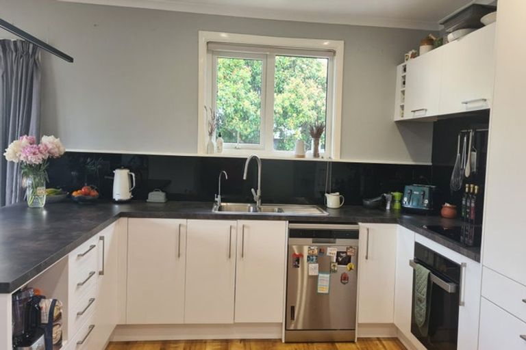 Photo of property in 21 Augustus Street, Carterton, 5713
