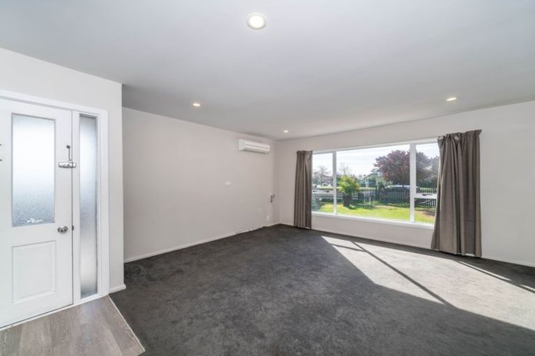 Photo of property in 44 Travis Road, Burwood, Christchurch, 8083