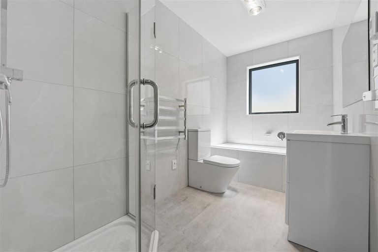 Photo of property in 13 Whale Bay Rise, Gulf Harbour, Whangaparaoa, 0930