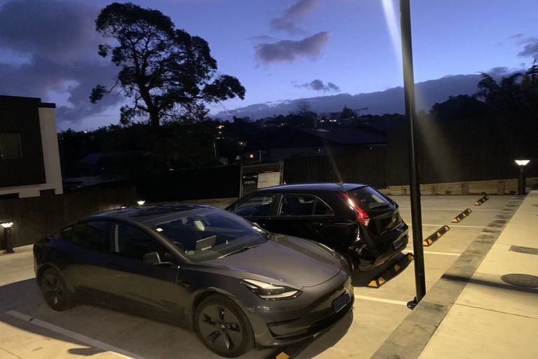 Photo of property in 4/58 Kemp Road, Massey, Auckland, 0614