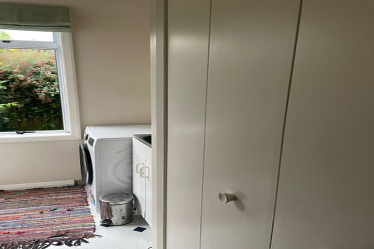 Photo of property in 3a Sydenham Street, Northland, Wellington, 6012