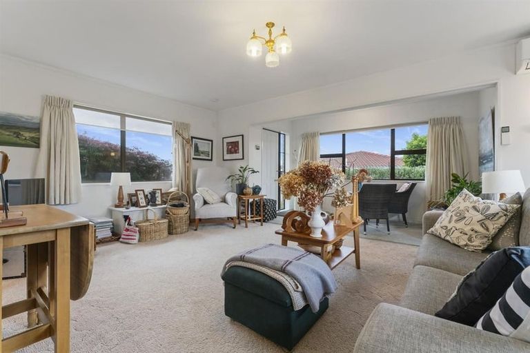 Photo of property in 7a Laing Place, Otumoetai, Tauranga, 3110