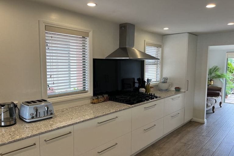 Photo of property in 114 Harbour Village Drive, Gulf Harbour, Whangaparaoa, 0930