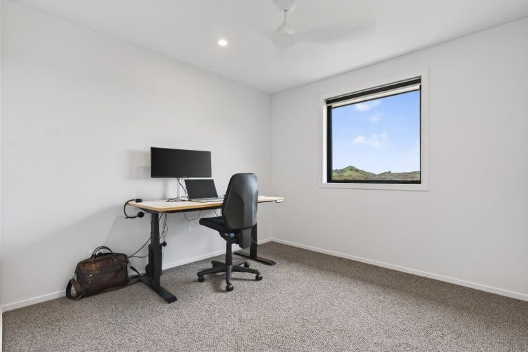 Photo of property in 10 Lakeview Lane, Mangawhai, 0573