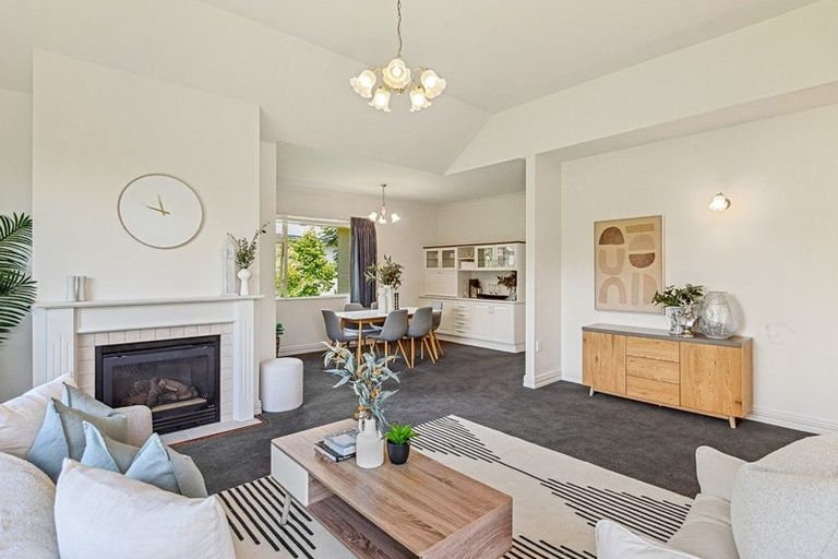 Photo of property in 2b Maple Lane, Waikanae, 5036