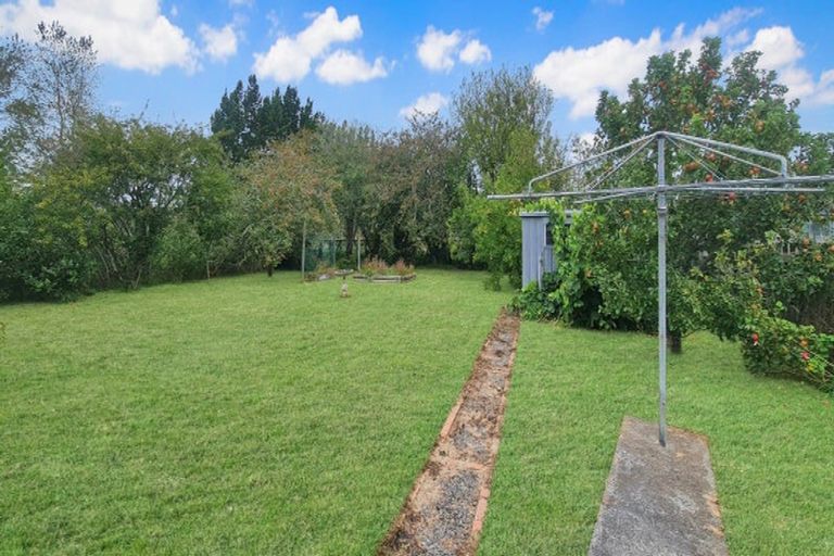 Photo of property in 24 Oaklea Avenue, Marton, 4710