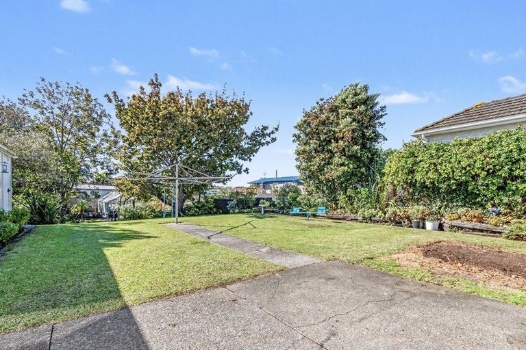 Photo of property in 14 Toi Street, Tawhero, Whanganui, 4501