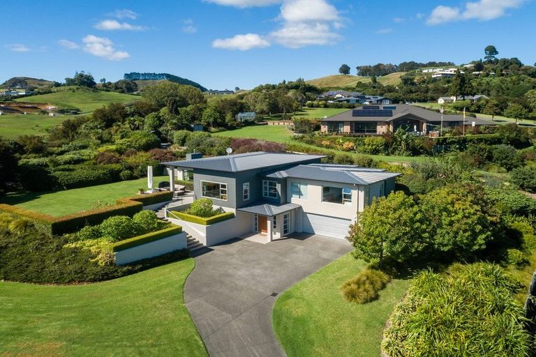 Photo of property in 6 Orakei Place, Welcome Bay, Tauranga, 3112