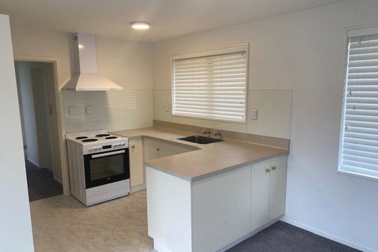 Photo of property in 2/2 Ketton Place, St Albans, Christchurch, 8052