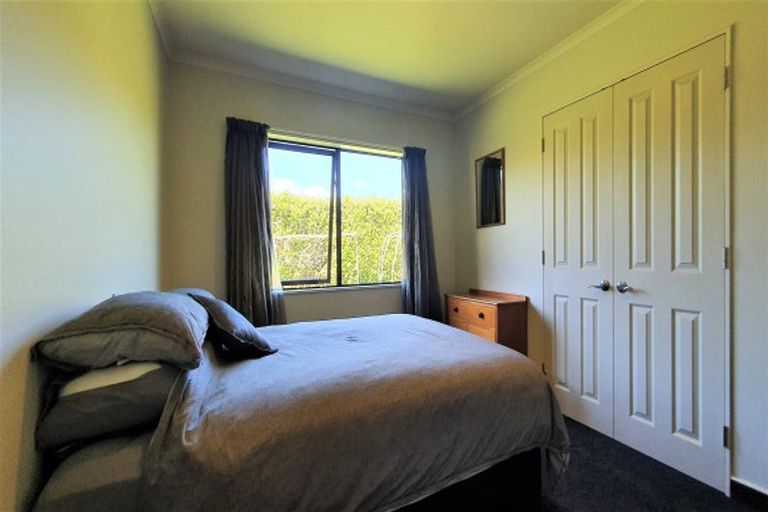 Photo of property in 66 Pohutukawa Drive, Levin, 5571