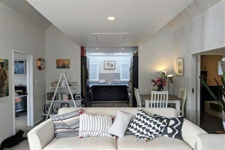 Photo of property in 65a Kia Ora Road, Beach Haven, Auckland, 0626