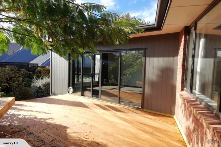 Photo of property in 55 Veitches Road, Casebrook, Christchurch, 8051