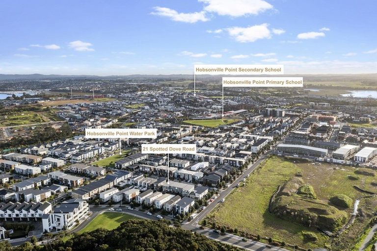 Photo of property in 21 Spotted Dove Road, Hobsonville, Auckland, 0616