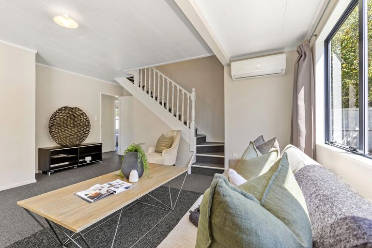 Photo of property in 17 Joshua Lane, Hamilton East, Hamilton, 3216