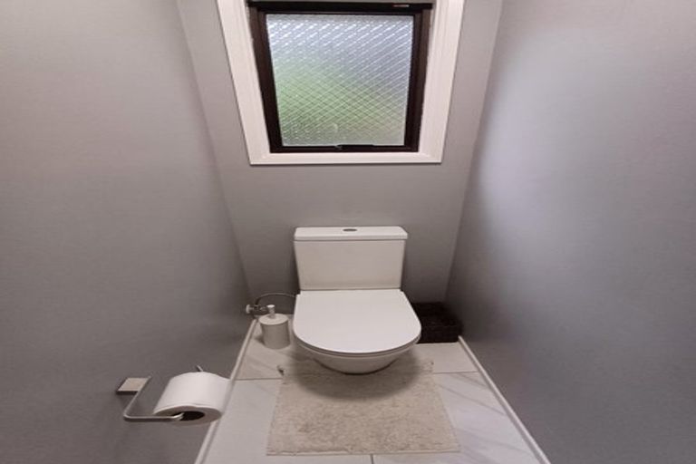 Photo of property in 119 Braemar Road, Castor Bay, Auckland, 0620