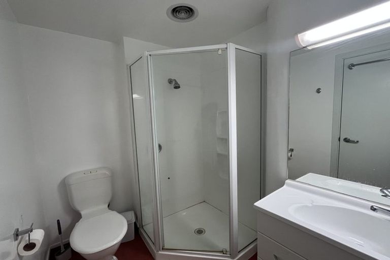 Photo of property in Orange Apartments/victoria Centr, 705/169 The Terrace, Wellington Central, Wellington, 6011