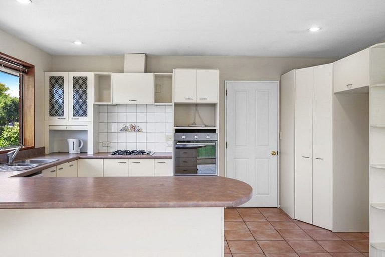 Photo of property in 77 Kotuku Crescent, Woolston, Christchurch, 8023