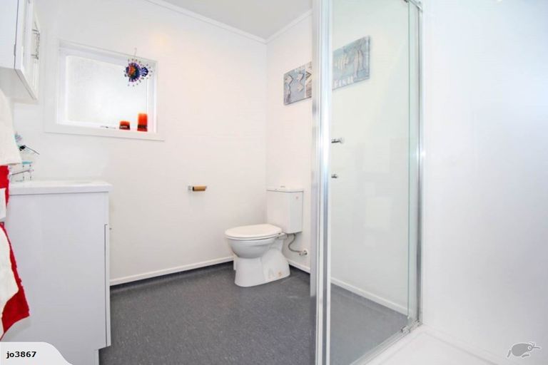 Photo of property in 80a Henwood Road, Paraite, New Plymouth, 4372