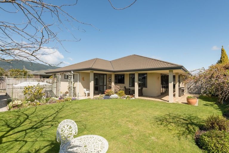 Photo of property in 18 Kendall View, Stoke, Nelson, 7011