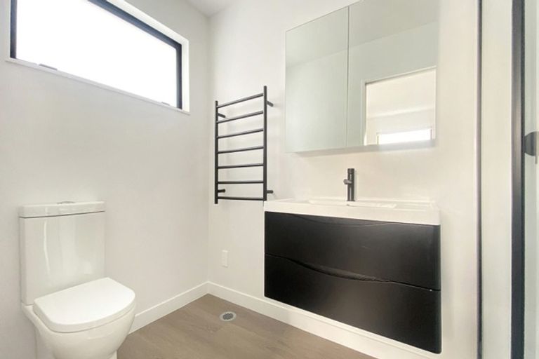 Photo of property in 16/22 James Laurie Street, Henderson, Auckland, 0612