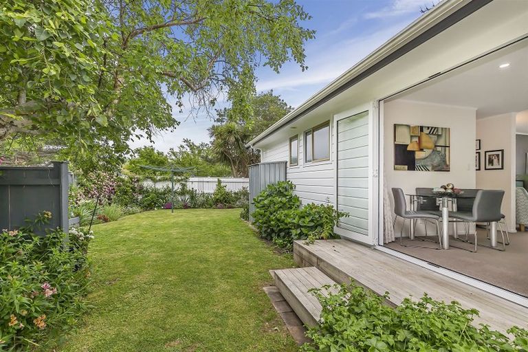 Photo of property in 41a Hicks Close, Whitby, Porirua, 5024