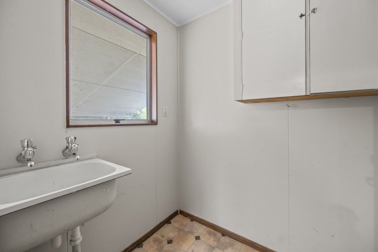 Photo of property in 4 Cabot Place, Flaxmere, Hastings, 4120
